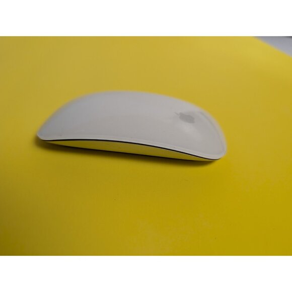 Apple Magic Mouse 2 - A1657 Wireless Mouse - White - Picture 5 of 8